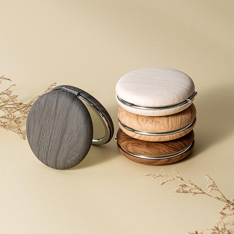 Mini Vintage Makeup Mirror Wood Grain Pu Folding Mirror Round Compact Travel Makeup Mirror Portable Pocket Mirror Elegant Gift