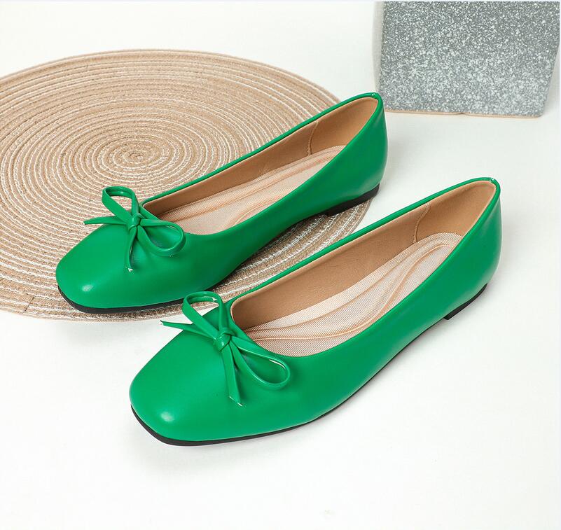 Fashion 41-43 Big Size Bowtie flat shoes woman round toe crystal glitter slip on loafers soft bottom bow ballet flats ladies OL shoes