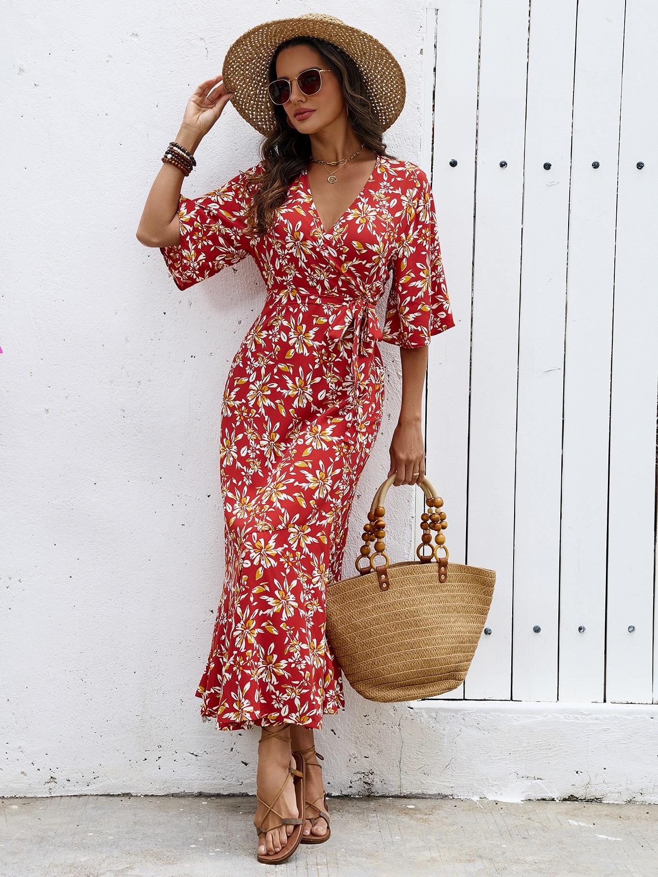 Cross-border foreign trade 2026 Amazon Europe and the United States new women s clothing printed V-neck split-end floral split-end temperament dress S