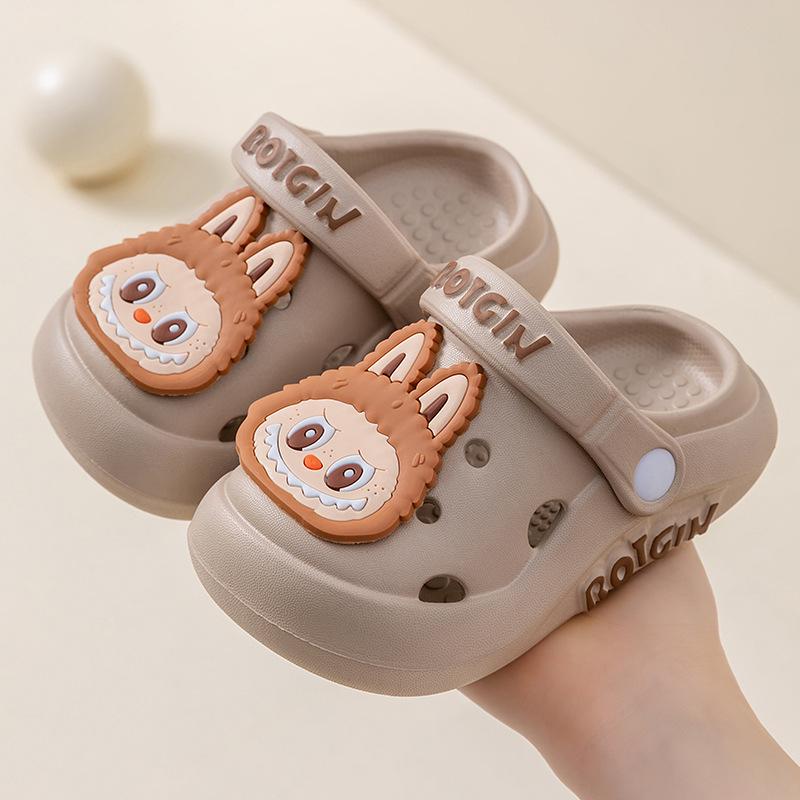 

Children s summer clogs for girls, indoor non-slip cartoon sandals for boys, toddlers, and older kids, suitable for outdoor beach wear 18-19Code хаки