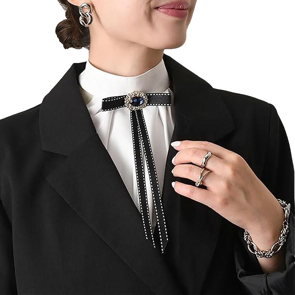 Crystal Decorated Jabot Neck Collar Ruffled Design Renaissance Collar  Costume Use