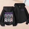 2026 Neue Kleidung für Kleinkind-Mädchen Katseye Reißverschluss-Kapuzenpullover Jungen Mode Lässiger Pullover Kinder KATSEYE Zip UP Kapuzenoberteile
