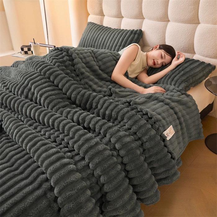 Rabbit Fur Plush Flannel Blanket - Coral Fleece Nap & Air Conditioning Cover, Thickened Small Summer Blanket