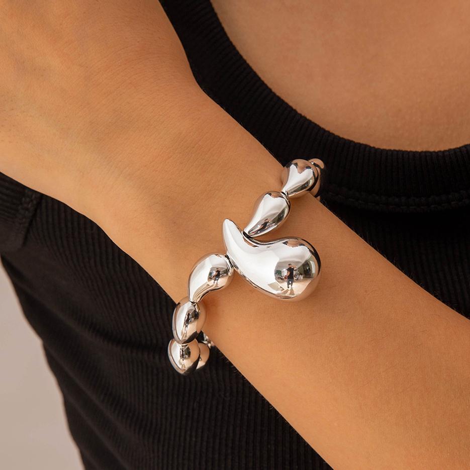 

JMXD Браслет Y2K с крупными бусинами-запятыми для женщин, Эластичный браслет-манжета с пунктуационными знаками, Минималистичные серебряные украшения для ношения в несколько рядов,