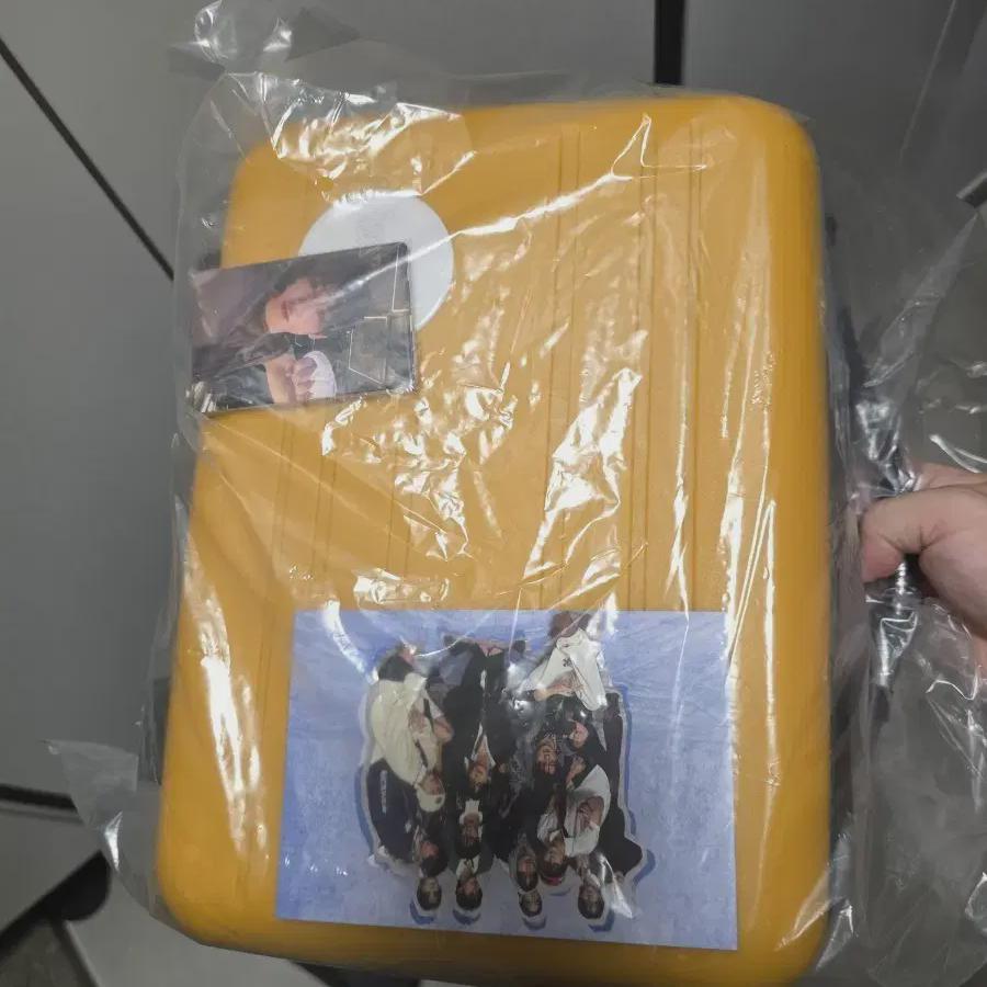 

Theboyz Diverse Yeokjogong Set