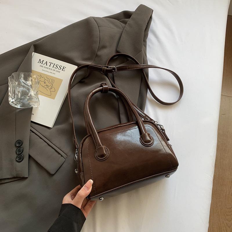 Premium bag women's new handbag casual shoulder messenger bag fashionable versatile pillow bag