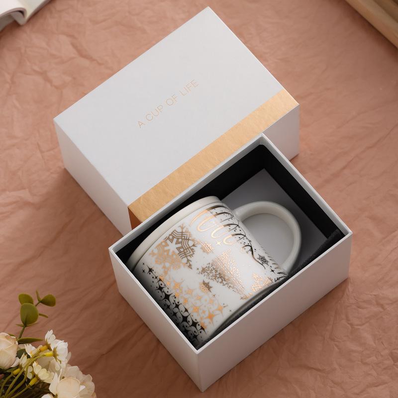 Christmas City Cup Gift Box, Stacked Cup With Lid, Extra Large Christmas Gift Gift