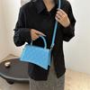Sac à main élégant matelassé en PU pour femmes, dans des couleurs tendance pour les tendances Automne Hiver