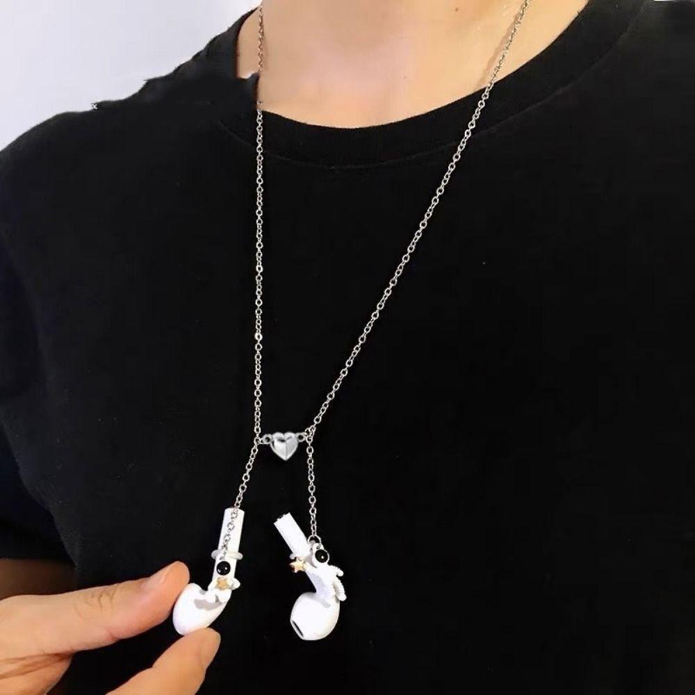 

Astronaut Anti-Lost Earphone Chain Daisies Earphones Necklace Headphone Chains Best Gifts Ordinary white