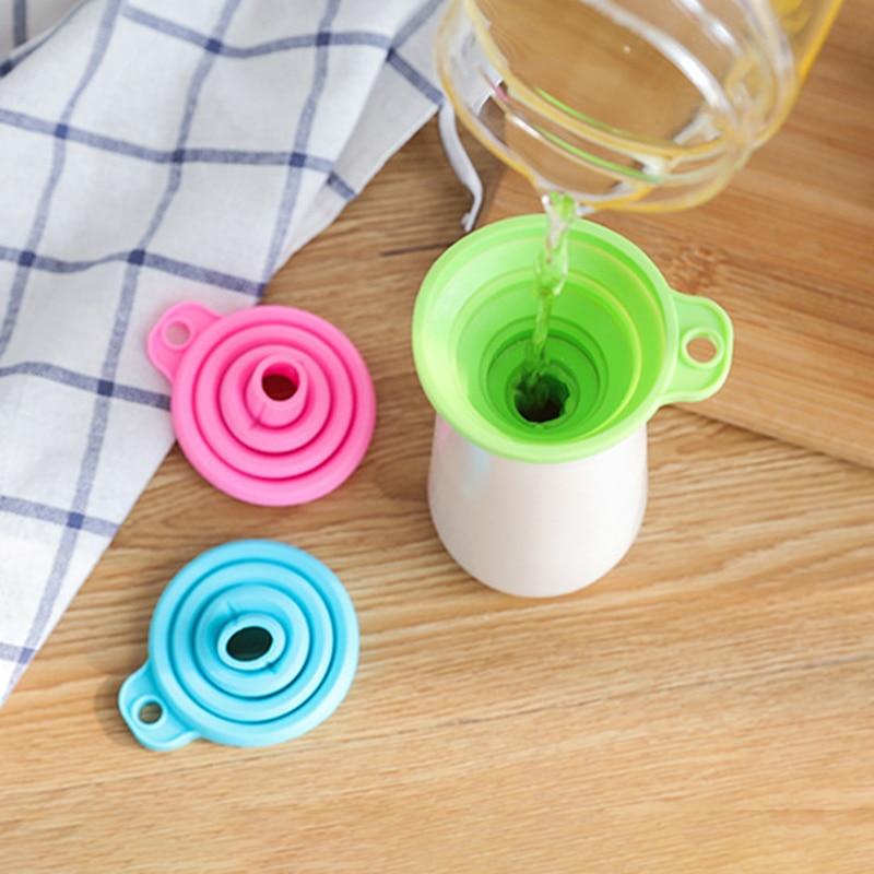 Household Telescopic Funnel Kitchen Packaging High Temperature Resistant Funnel Engine Funnel Car Universal Silicone Liquid Funn
