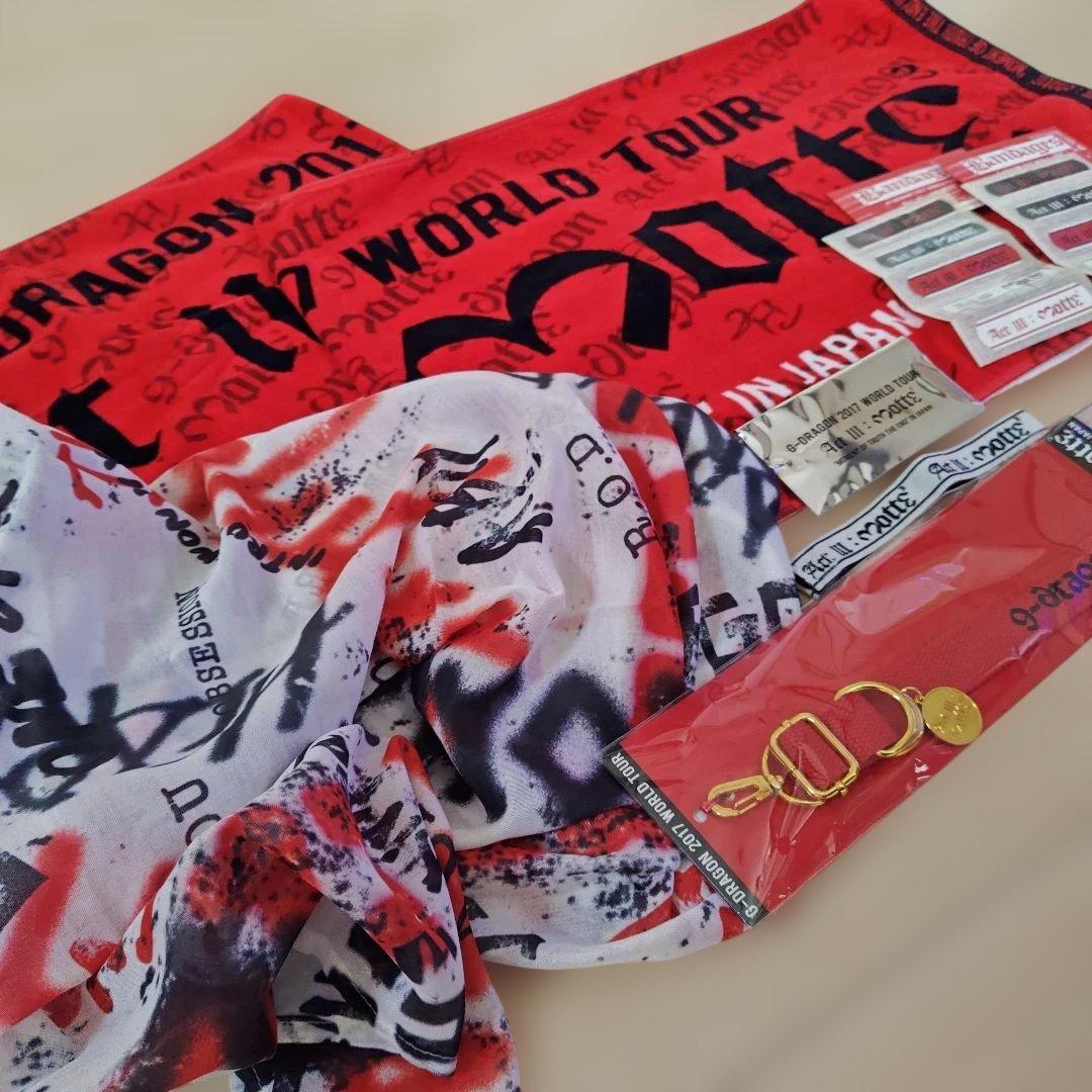 [Б/У] Товары с тура BIGBANG G-DRAGON MOTTE