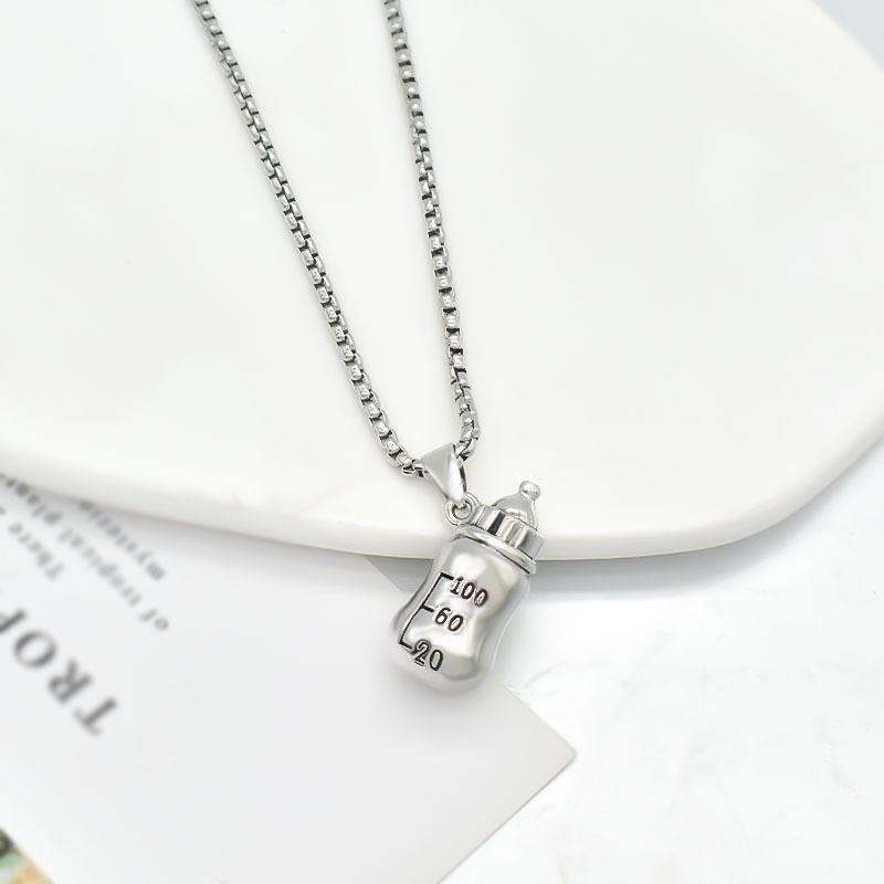 Fashionable And Creative Metal Baby Bottle Pendant Necklace Personalized Hip-hop Street Niche Design Jewelry Gift
