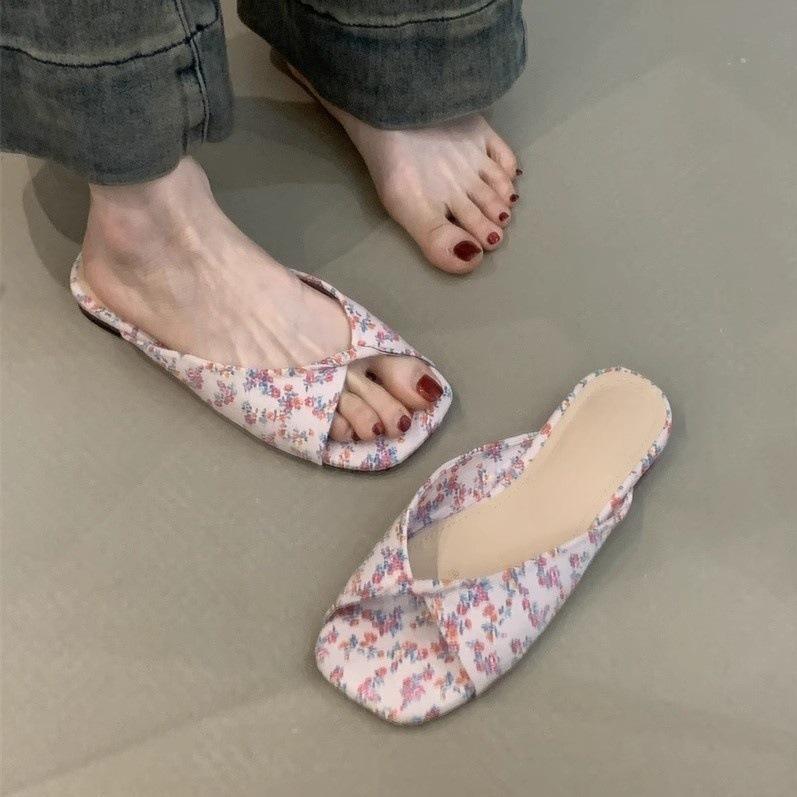 

Нежные сказочные крутые тапочки 2025 лето милые замшевые элегантные с изюминкой цветочные курортные пляжные шлепанцы 40