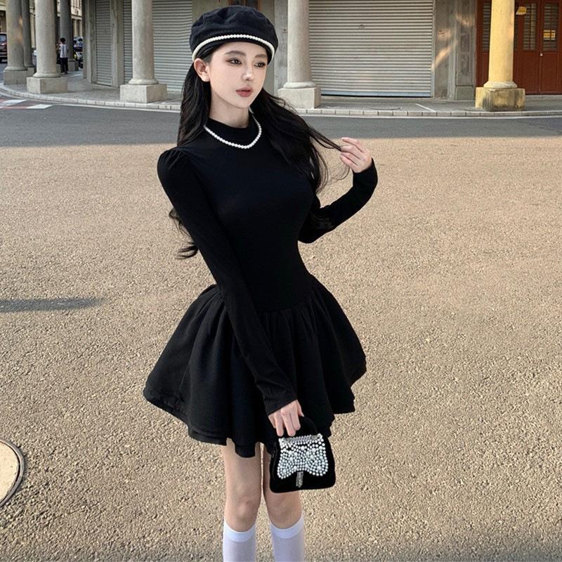 

Rich daughter feeling small black dress French temperament princess fluffy dress small man with knitted dress winter XL чорний