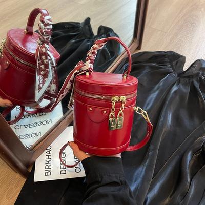 Niche Women's Bag New Messenger Bag Summer Bucket Bag Retro Versatile High-end Shoulder Handbag