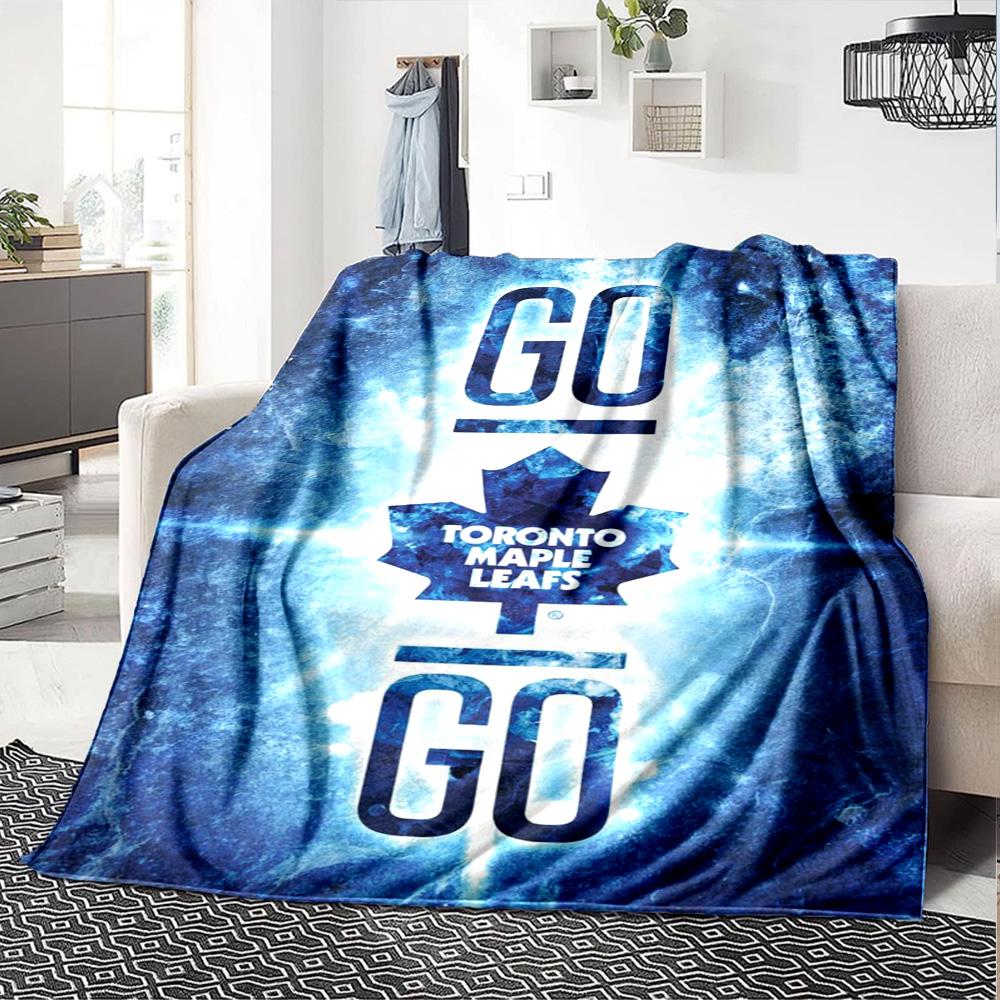 Toronto Maple Leafs Print Flannel Blanket High Quality Warm Comfortable Cover for All Seasons Perfect for Gifts Home Decor