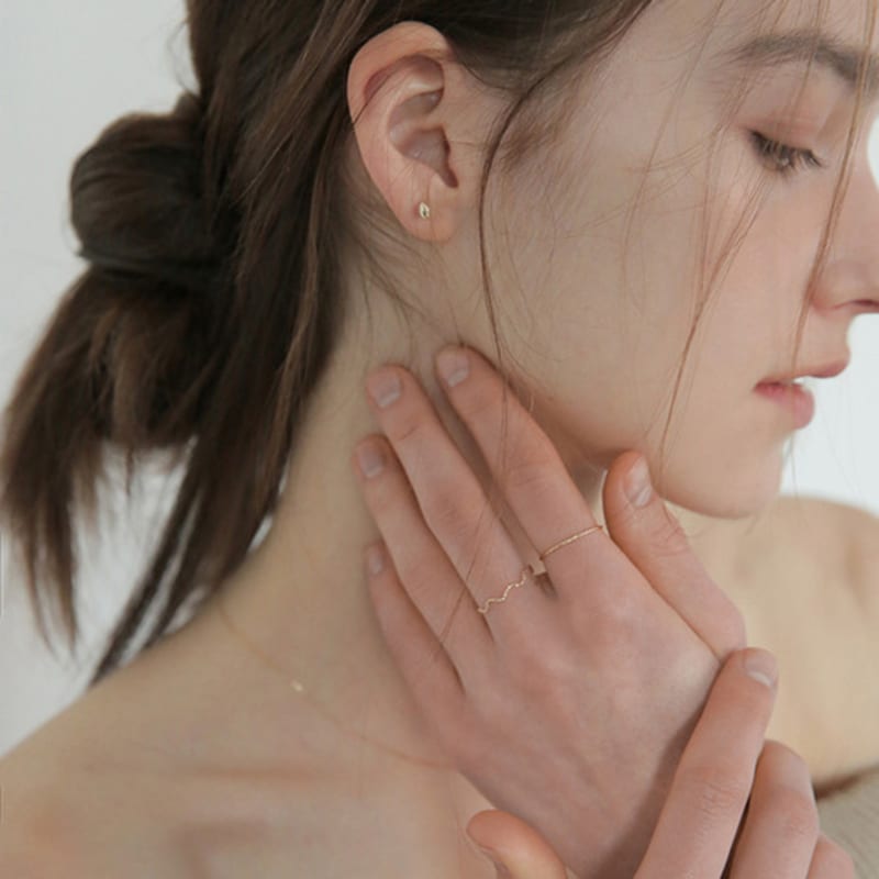 modernlike 14k gold small oval ball earrings