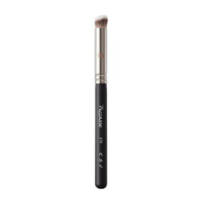 Trucco viso – Correttori e fondotinta