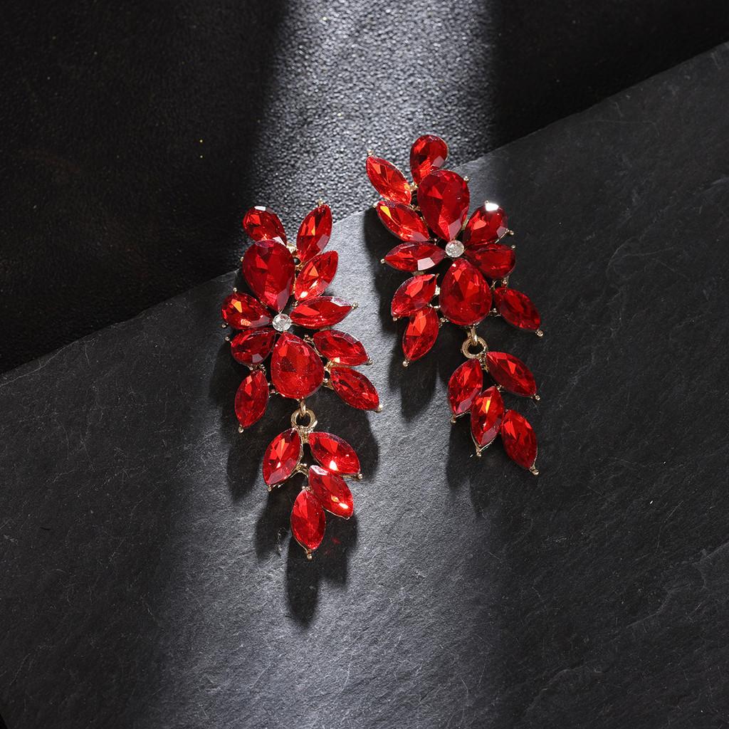Luxe Alloy Flower Drop Earrings For Women With Sparkling Diamonds And Fashion Style
