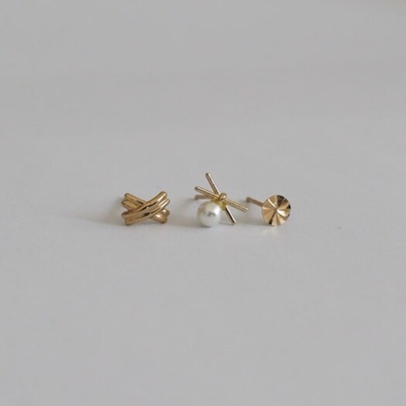 Modernlike 14k 14k X Ribbon Pearl Earrings