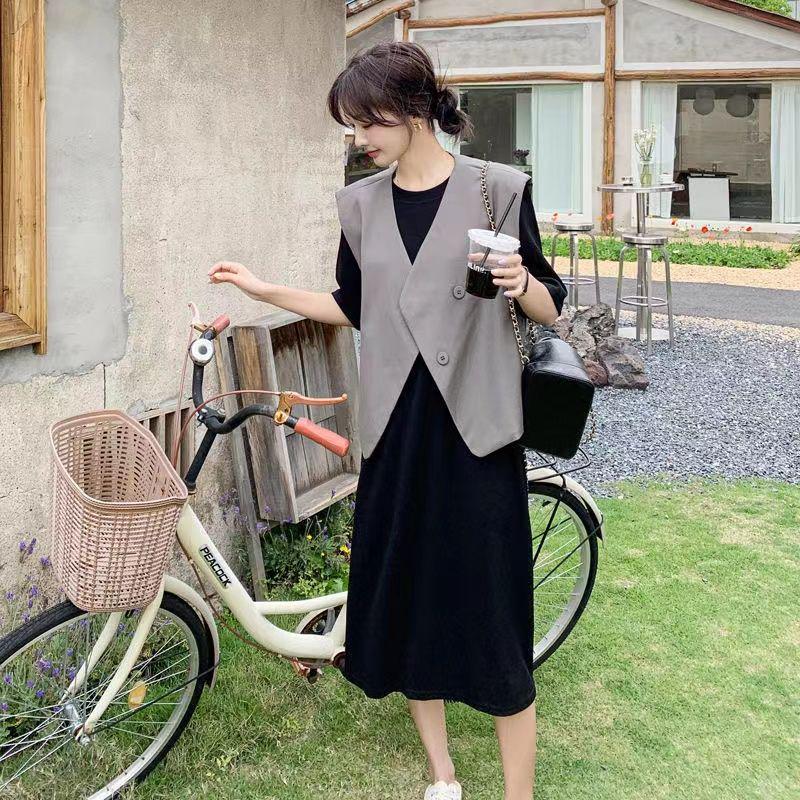 Women's Summer 2026 Sleeveless Vest Dress: Elegant Salt Style Two-Piece Straight T-Shirt Dress Set