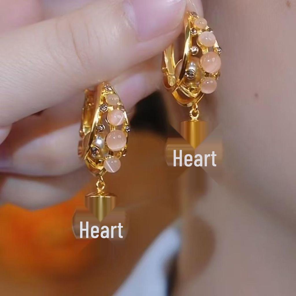 Elegante 2024 Perlenohrringe: Schickes, einfaches und stilvolles Design