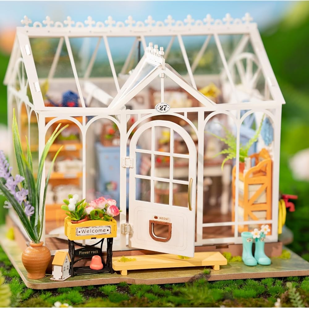 Tsukurundesu Miniature Dollhouse DG Series Garden House DIY Kit with Instruction Manual