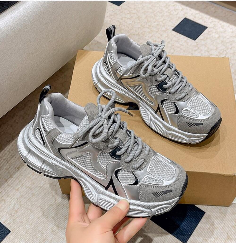 

Мода 2024 года, женские роскошные кроссовки на толстой подошве, модная повседневная обувь, кроссовки, женские сетчатые дышащие кроссовки на толстой подошве для тенниса, вулканизированные туфли 38