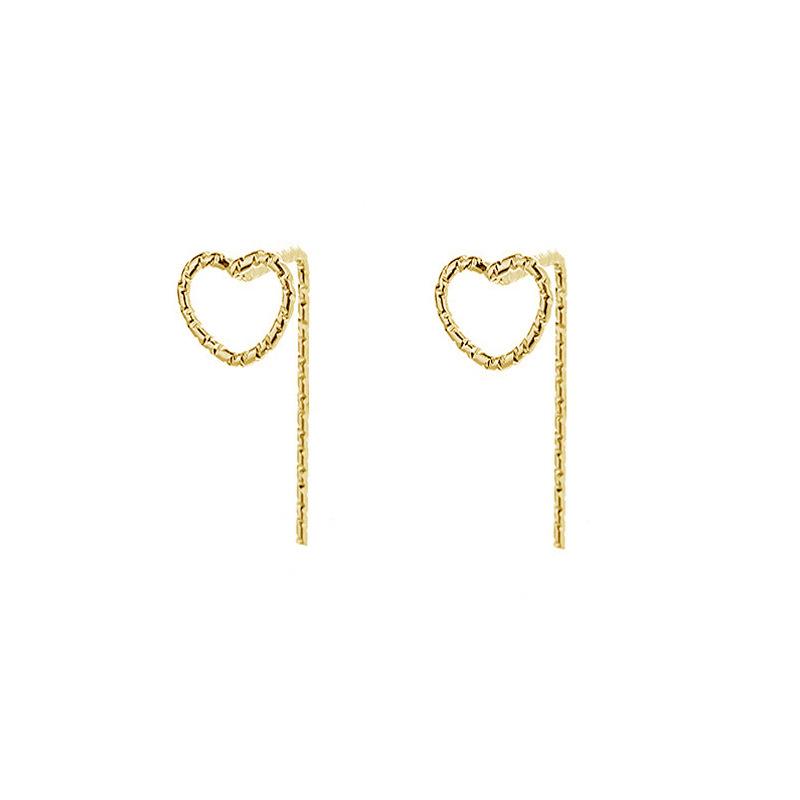 Small Fresh Hollow Love Stud Earrings Personalized Short Fashion Thread Design Heart Earrings