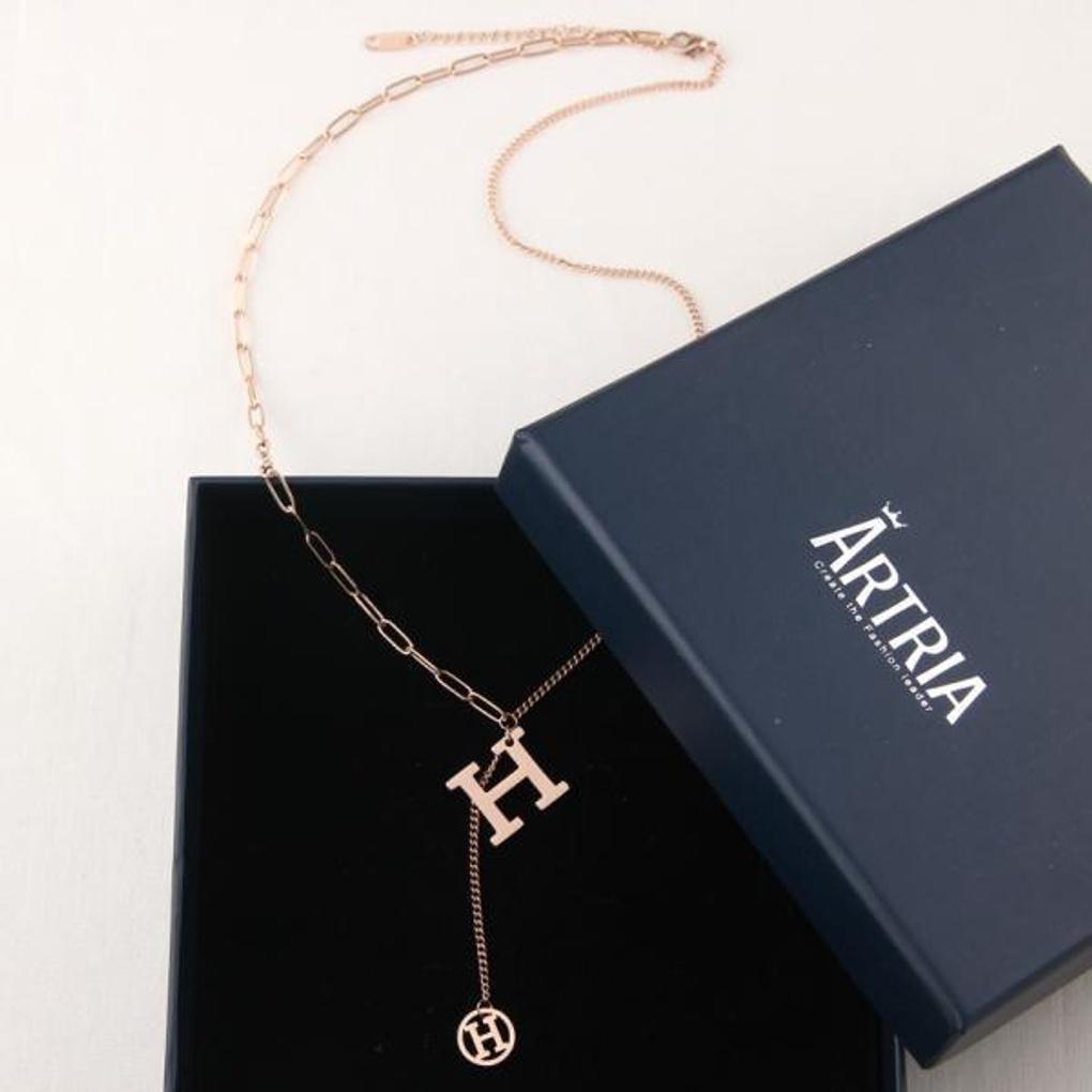 Atria Surgical Material Stylish H Long Necklace EWSSNSC0015PKF