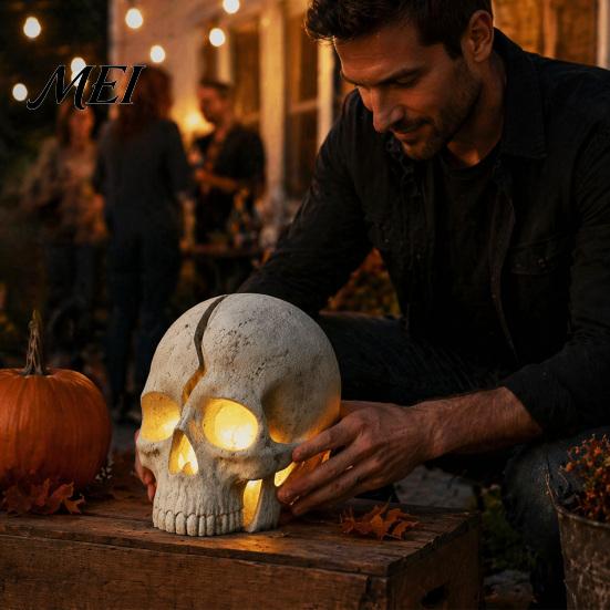 Decorative Solar Stakes for Lawns Cracked Skull Garden Light, Resin Halloween Pathway Lamp Outdoor Fairytale Accents Yard Patio Flower Bed, Waterproof