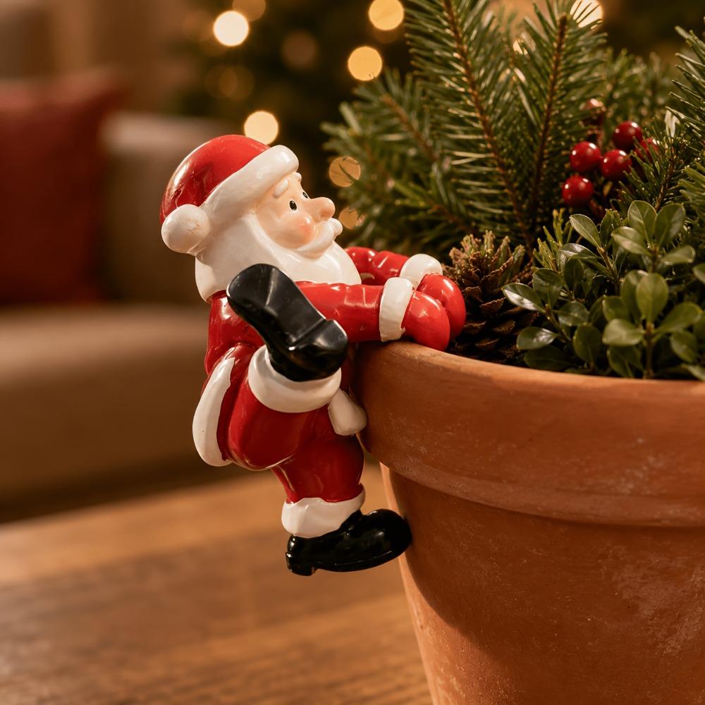 Cute Small Climbing Figurines Santa Claus Christmas Hanging Ornaments for Patio, Lawn