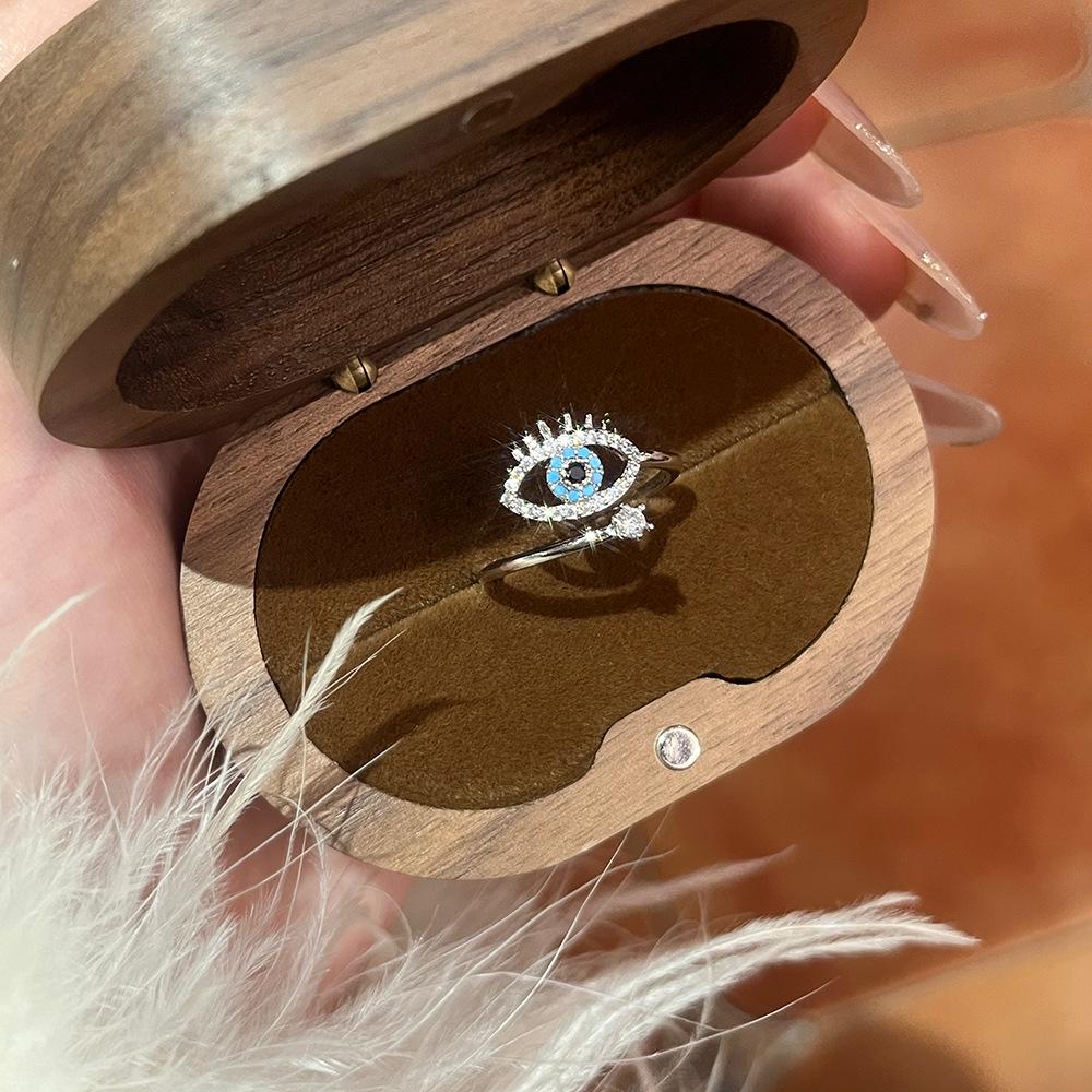 European & American Luxury "Demon Eye" Adjustable Ring for Women - Unique, Versatile Design
