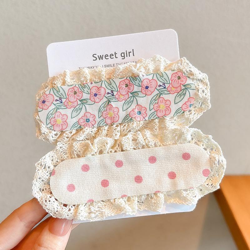 Floral Knit Choppy Bangs Sticker Headband for Women – Non-Slip Hair Magic for Washing Face.