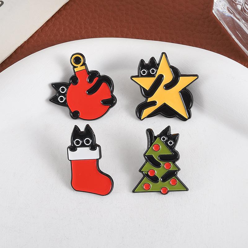 Metal Badge Creative Brooch