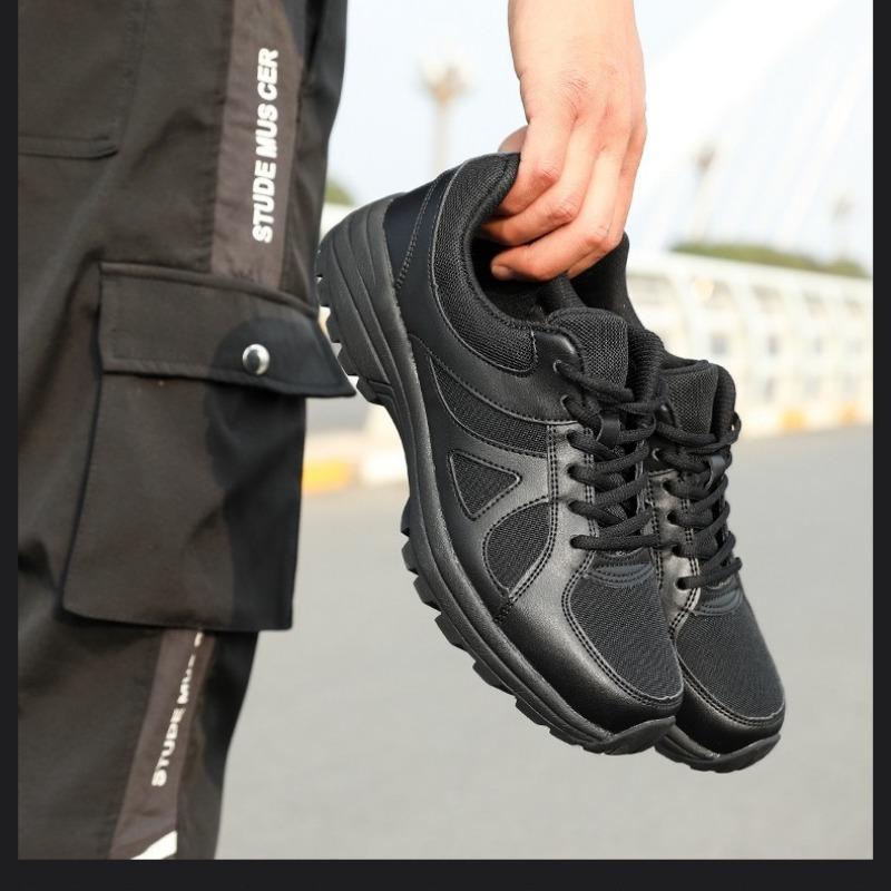 Training shoes men's new black lightweight fire physical training shoes breathable labor shoes outdoor hiking hiking shoes