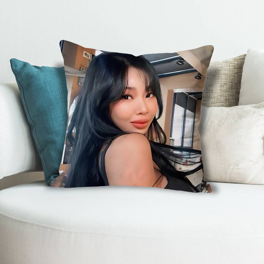 JJessi Singer Anime Celebrity Merchandise AllMatch Printed Pillow Case Sofa Car Office Room Decoration Protector