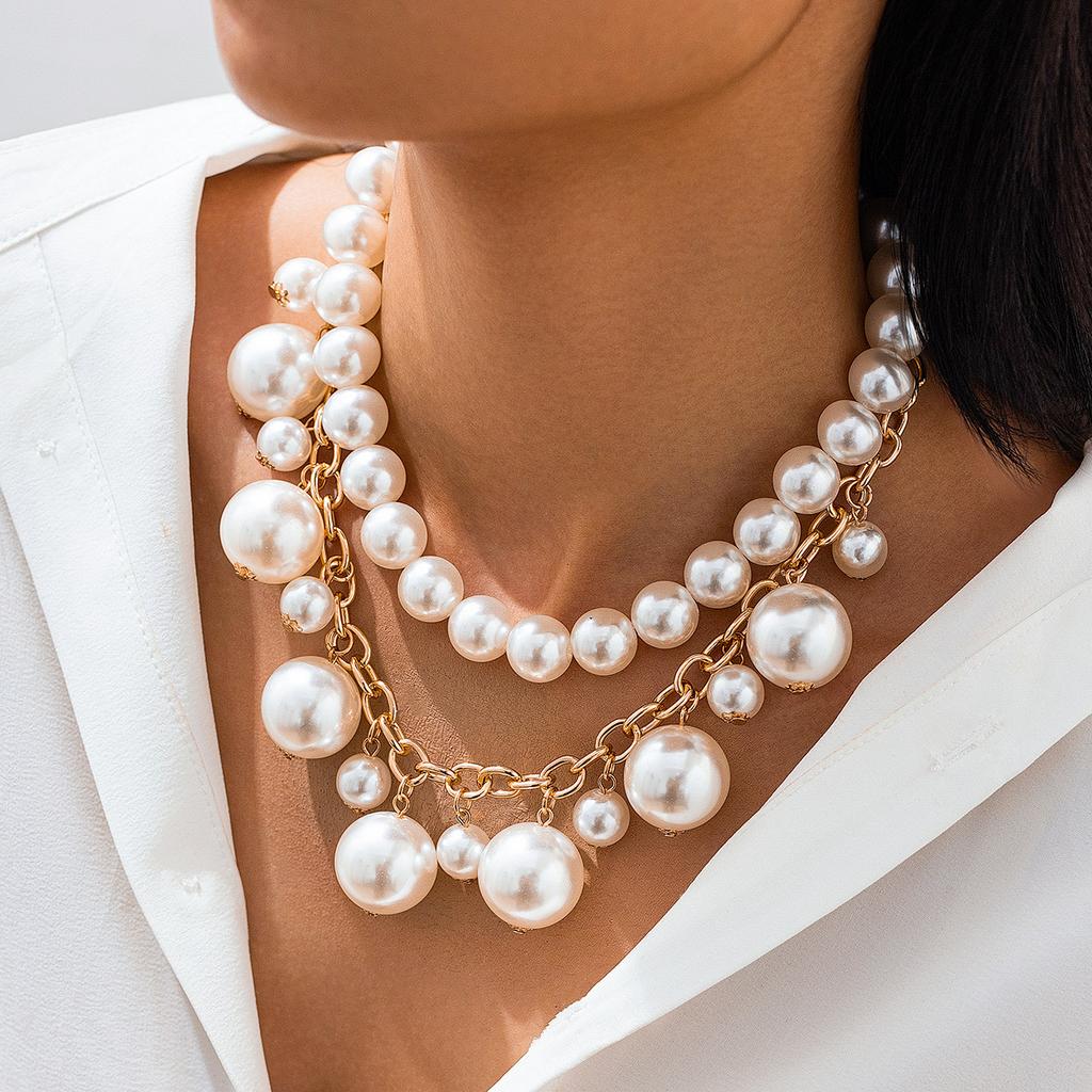 Sweet and cool geometric big bead set collar retro punk style imitation pearl short collarbone chain European and American beaded necklace