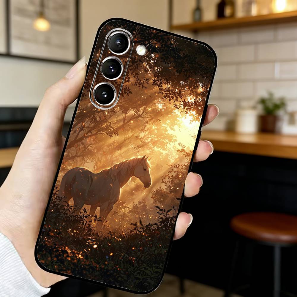 Beautiful Elegant Brown Horses Phone Case For Samsung S24,21,22,23,30,Ultra,Plus,Fe,Lite, Black Soft Cover