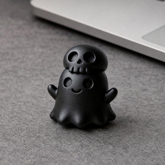 3D Printed Skull Ghost Figurine, Spooky Gothic Ghost Statue, Mini Cartoon Ghost Ornament for Table Centerpiece Shelf Desk Decor