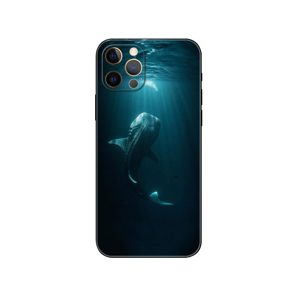 

Роскошный чехол для телефона Ocean Whale Shark Swimming для iPhone 2020se 6 6s 7 8 plus x 10 XR XS 11 12 13 mini pro MAX черный чехол из ТПУ iphone 13pro MAX