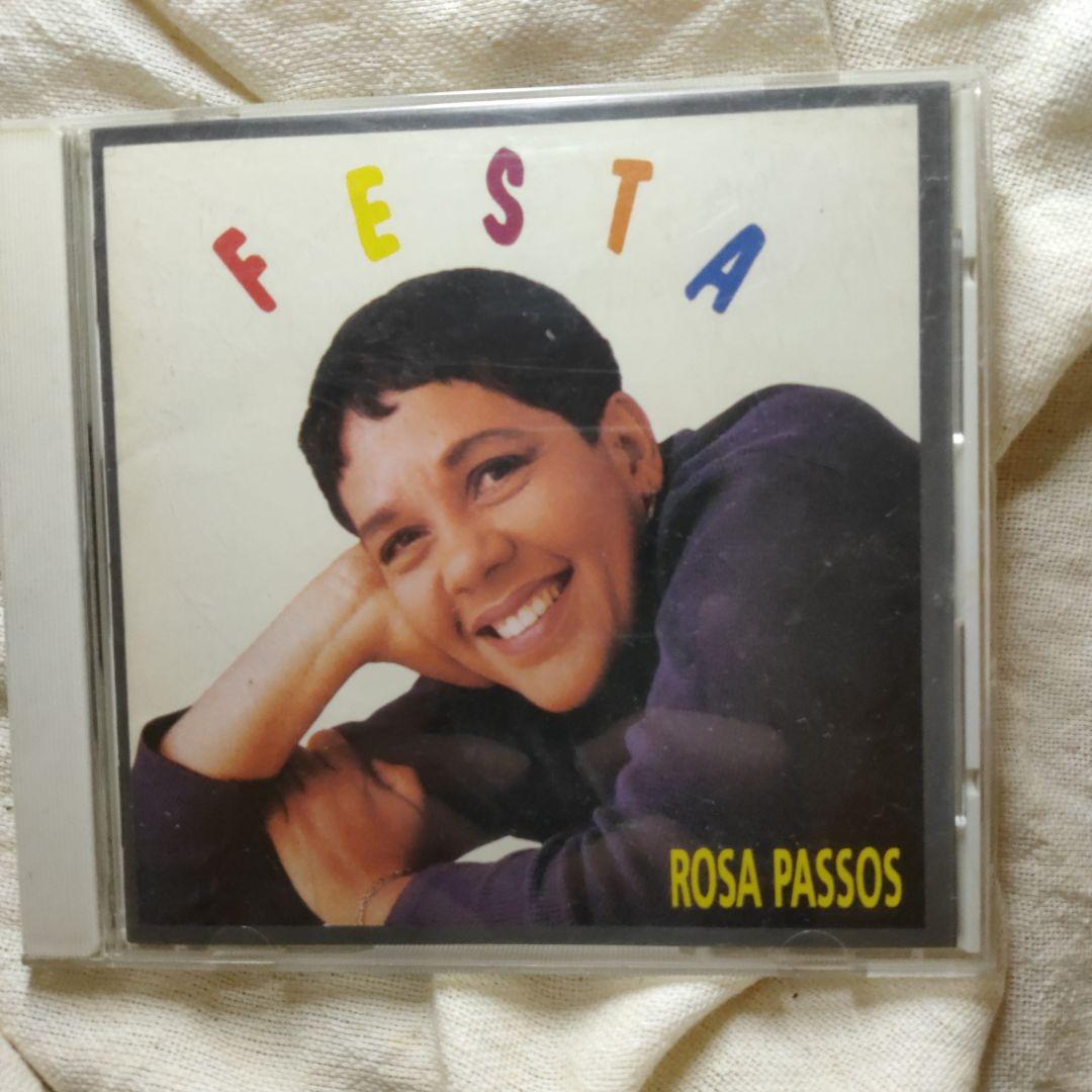 

[USED] Rosa Passos / festa