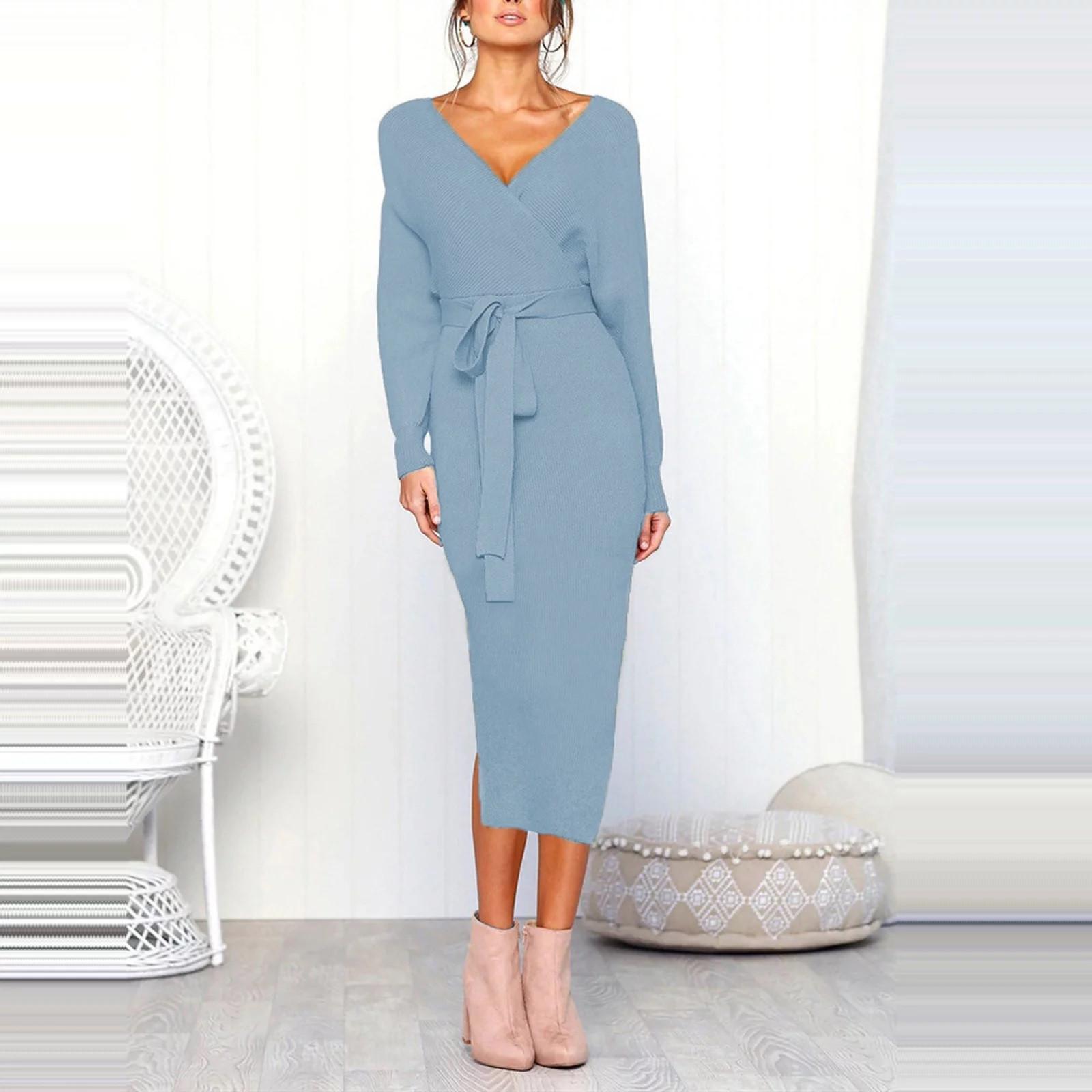 Женское платье миди с V-образным вырезом и длинными рукавами и рюшами — фото 3