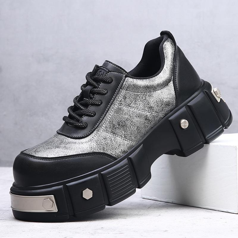 Móda 2025 Nové boty z hovězí kůže s velkou špičkou pro muže, zvyšující výšku, s kovovými nýty, platformou, punkové boty, pánské, podzimní, zimní, designová obuv