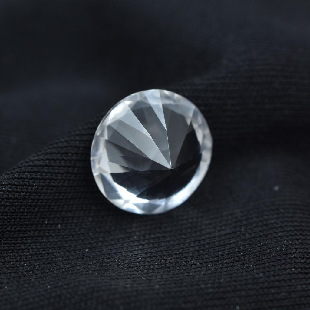 Natural White Sapphire Loose Gemstone 6.95 ct Round Cut September Birthstone for Gem Collections