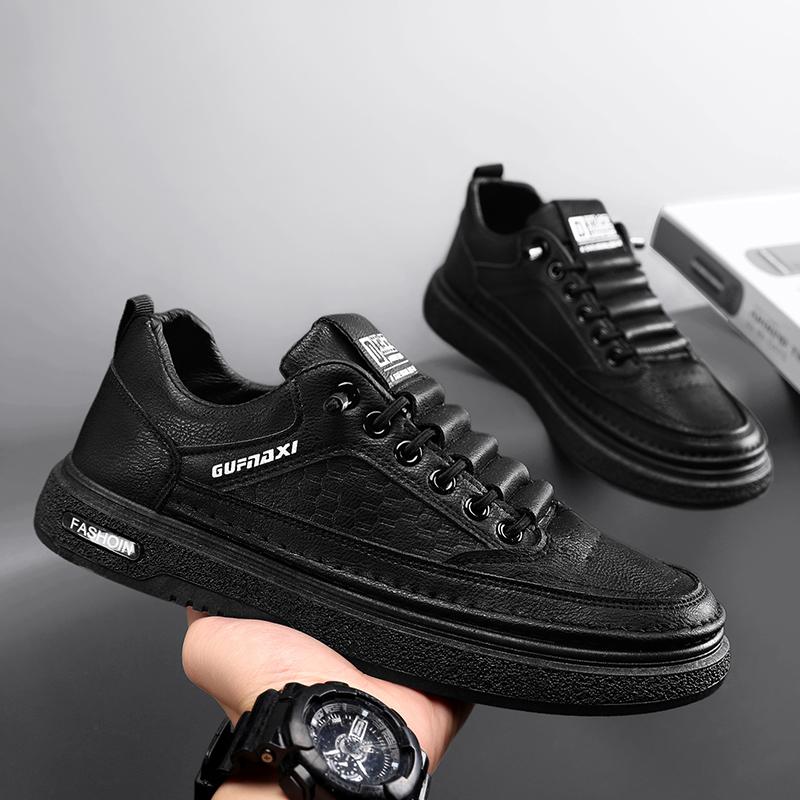 Fashion Men's Casual Shoes Spring Autumn Depressurized Breathable Lacefree Leather Shoes Super Soft and Wear-resistant Men's Board Shoes