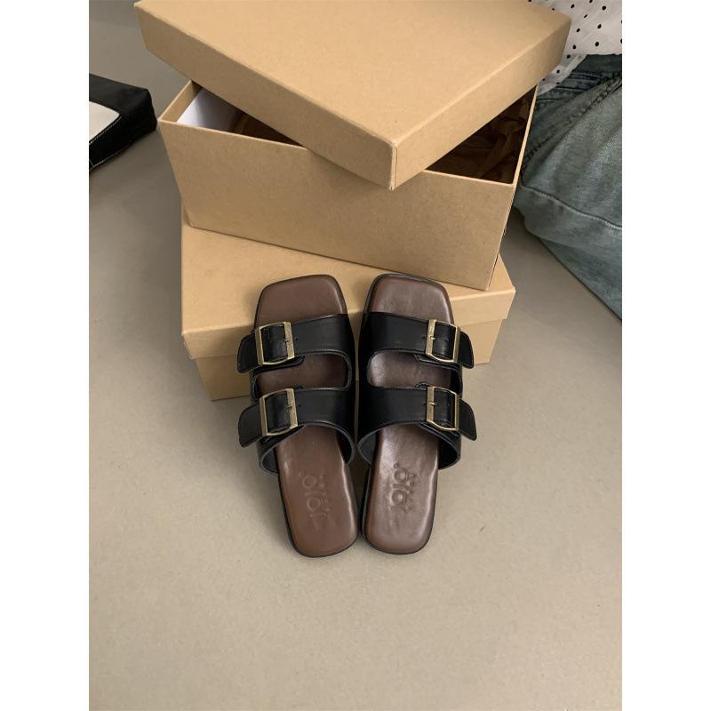 Popular spot foreign trade flat-bottomed slippers women's 2025 new summer wear premium leather slippers beach cool slippers