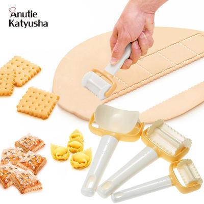 Pie Mold Rolling Cutter Plastic Icing Spatula Round Cookie Biscuit Cutting Pastry Blade Circle Dough Dumpling Mold Maker