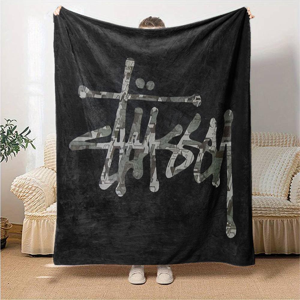 Camo Filled Signature Logo Flannel Blanket, Black Base Street Graffiti Style Soft Throw Blanket