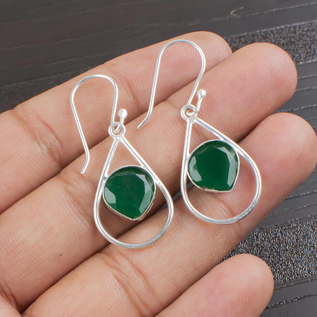 Kolczyki z zielonego onyksu Ręcznie robiona biżuteria z kamieni szlachetnych, Kolczyki z litego srebra próby 925 Biżuteria o unikalnym designie na prezent ślubny